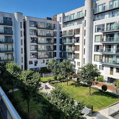 Appartement Modern Flat At Grand Canal Sq *