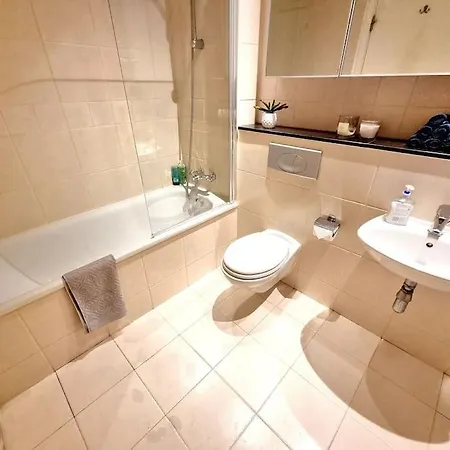 Modern Flat At Grand Canal Sq Appartement *